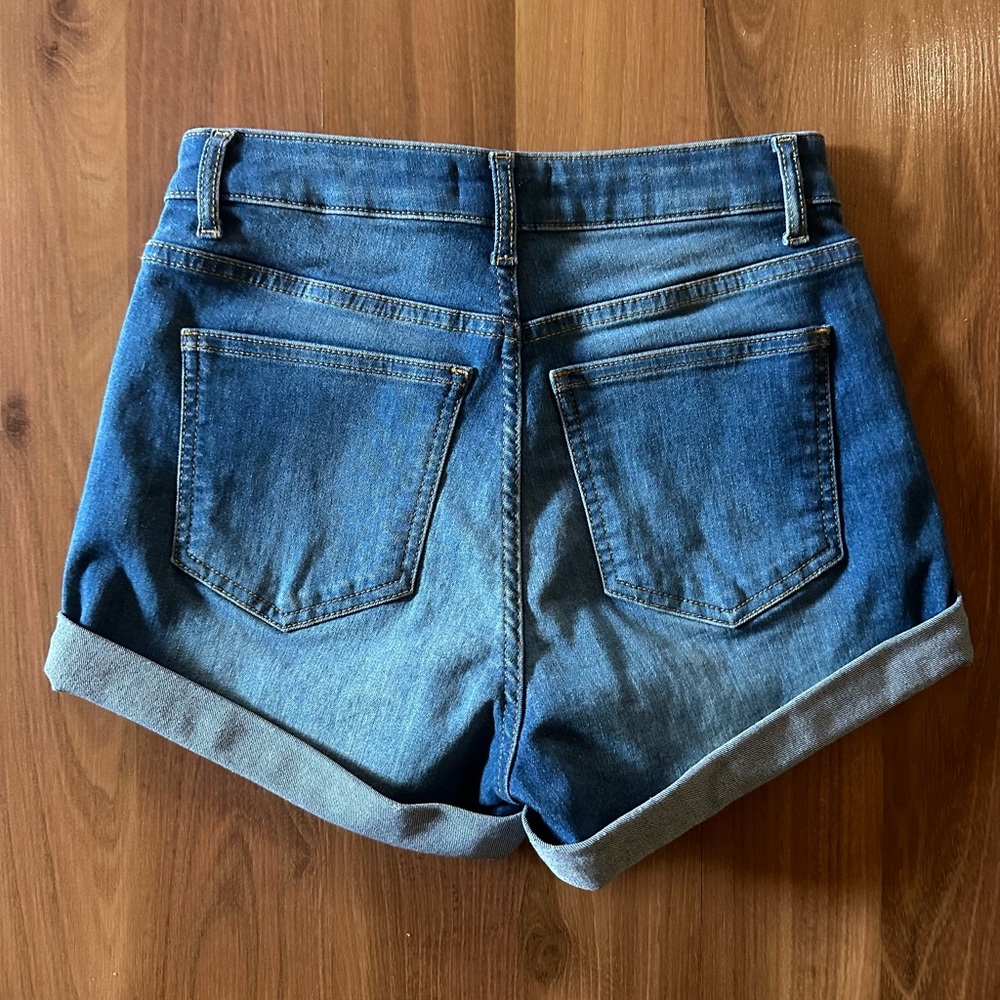 NWOT Forever 21 shorts size 3/ 27 denim blue jean - Picture 4 of 5